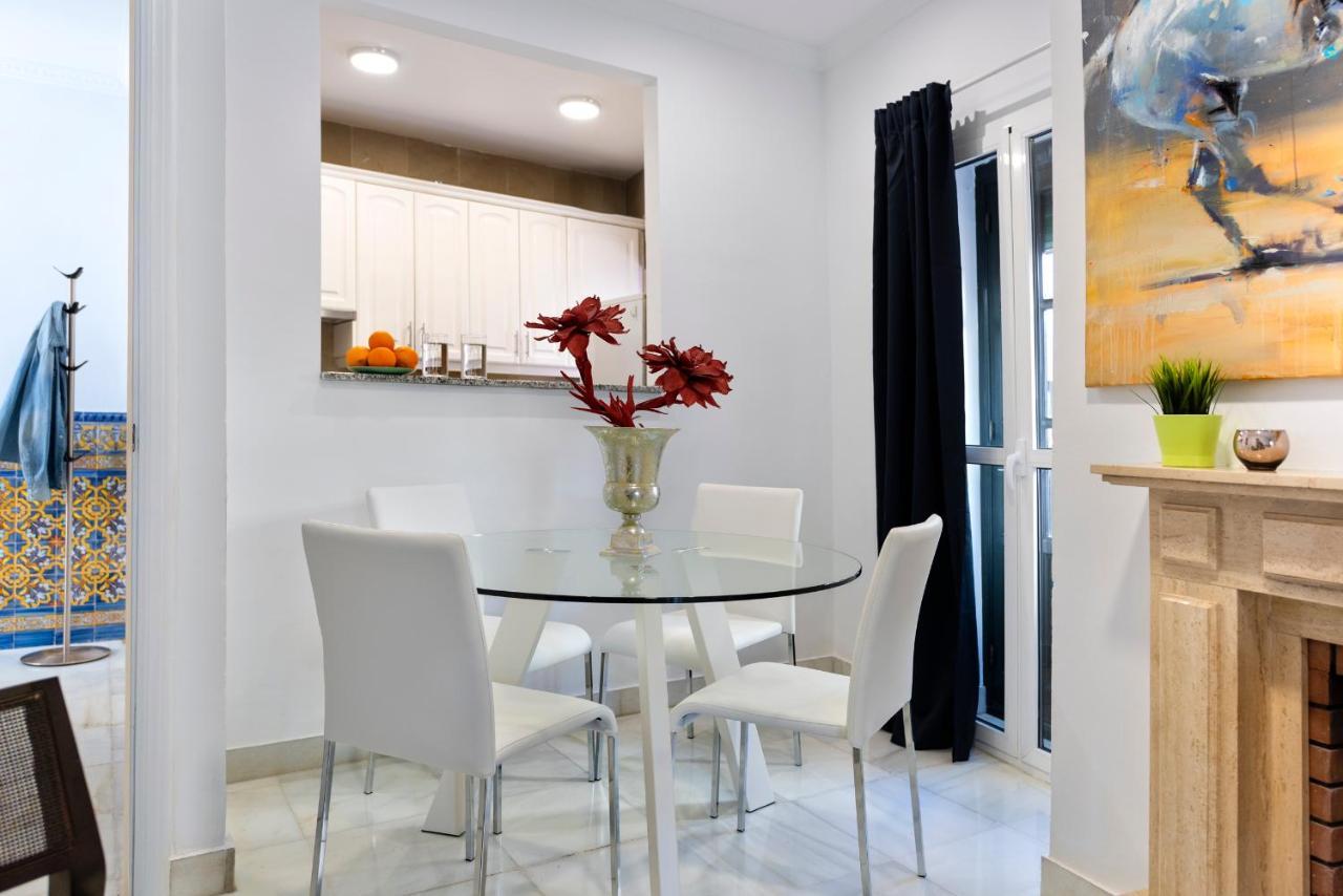 Lux Home - Sierpes Terrace Севілья Екстер'єр фото