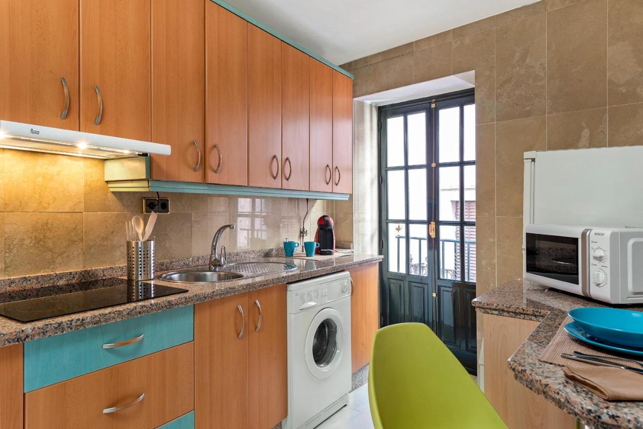 Lux Home - Sierpes Terrace Севілья Екстер'єр фото